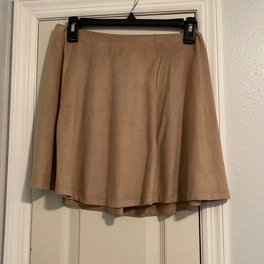 Forever 21 Taupe mini skirt